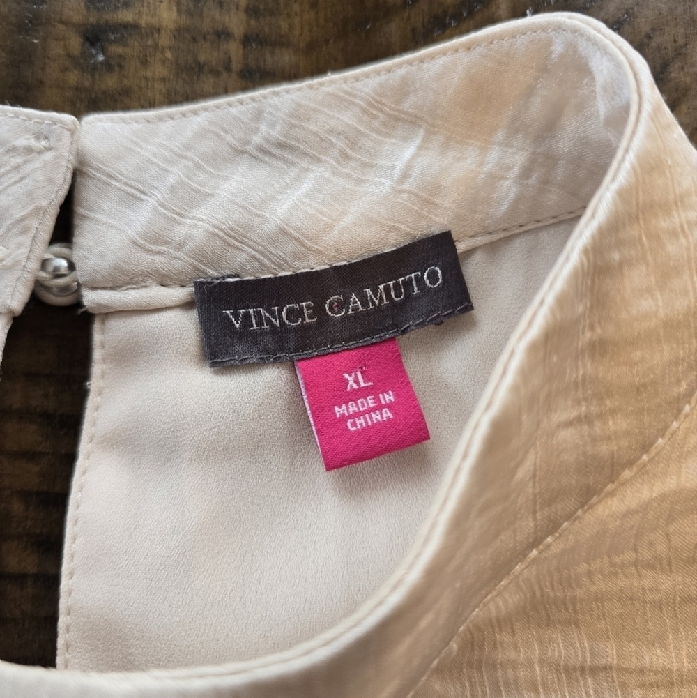 Vince Camuto Ivory Satin Button Up Sleeveless Blouse XL - Picture 9 of 10